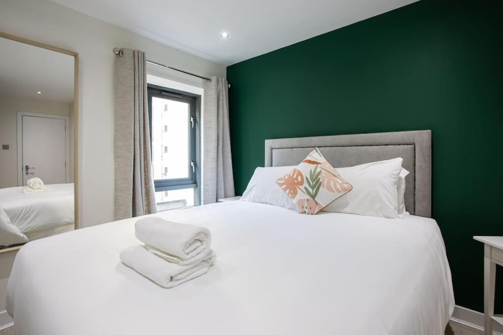 Luxury, Sleeps 6, City Centre Belfast Exteriér fotografie